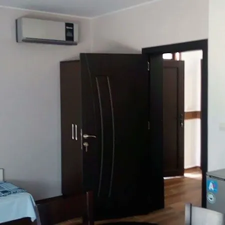 Starata Kashta Kiten (Burgas)
